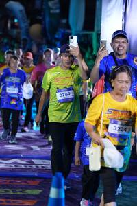 BIB: 4030, 3769, 3224
                            <button type="button" onclick="openModal(26261150)" class="btn btn-primary btn-sm float-right btn-popup" data-toggle="modal" data-target=".modal-high-quality">
                        <i class="fas fa-shopping-cart"></i> Add to Cart
                    </button>
                                            <button type="button" onclick="isThisMe(26261150, true)" class="btn btn-success btn-sm float-right btn-popup btn-isme hidden" data-toggle="tooltip" data-placement="bottom" title="นี่คือรูปของคุณใช่ไหม คลิกที่นี่เพื่อเอาเข้าอัลบั้ม">
                        <i class="fas fa-plus"></i> Add to album
                    </button>
                    <button type="button" onclick="isThisMe(26261150, false)" class="btn btn-warning btn-sm float-right btn-popup btn-isnotme hidden">
                        <i class="fas fa-ban"></i> Remove from album
                    </button>